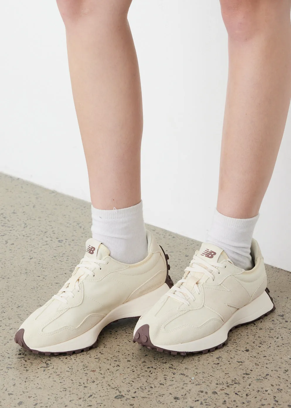 327 Sneakers