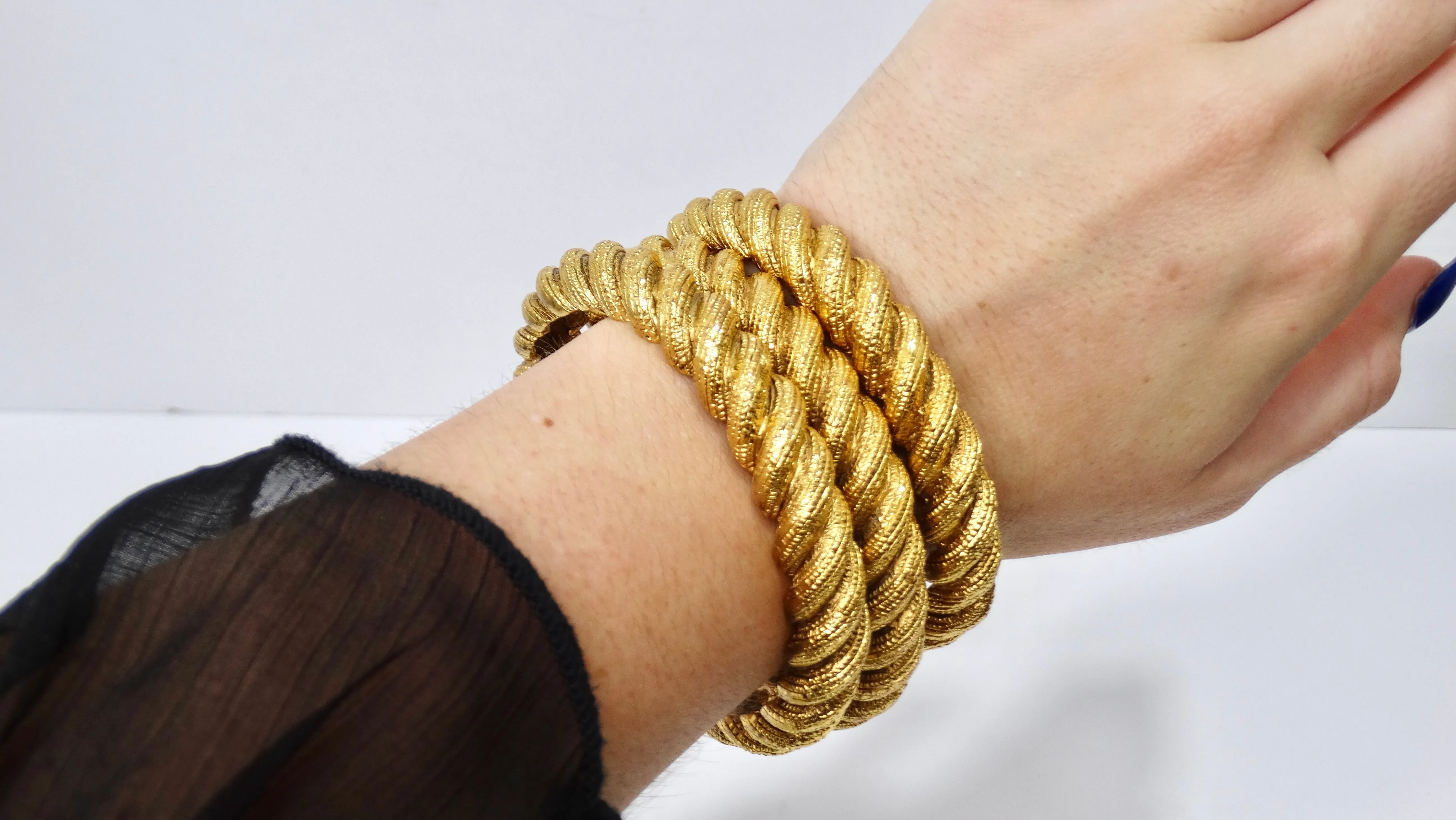 Chanel Vintage Twist Bangle Set