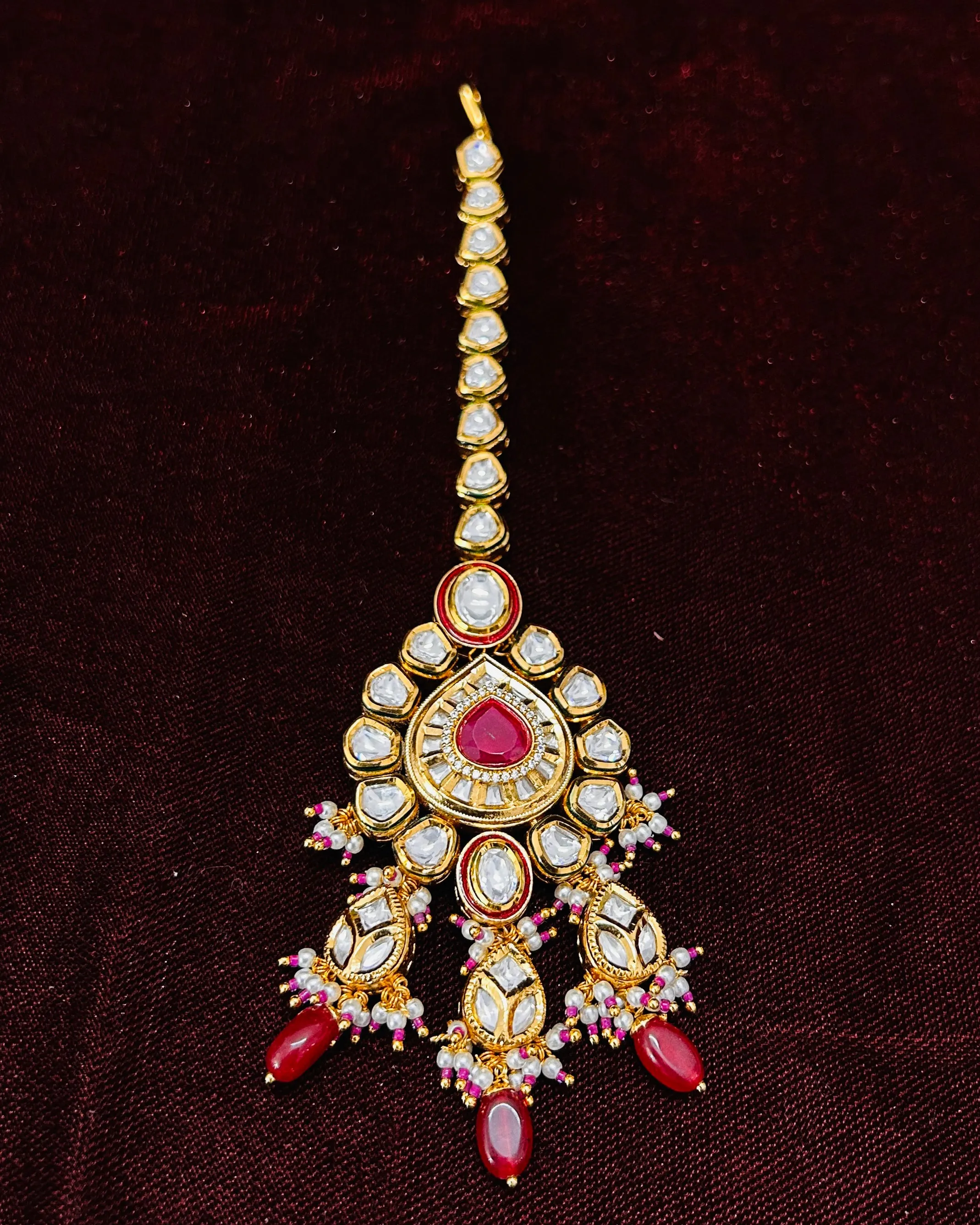 Designer Gold Plated Royal Kundan  Mangtikka for Bridal (D121)