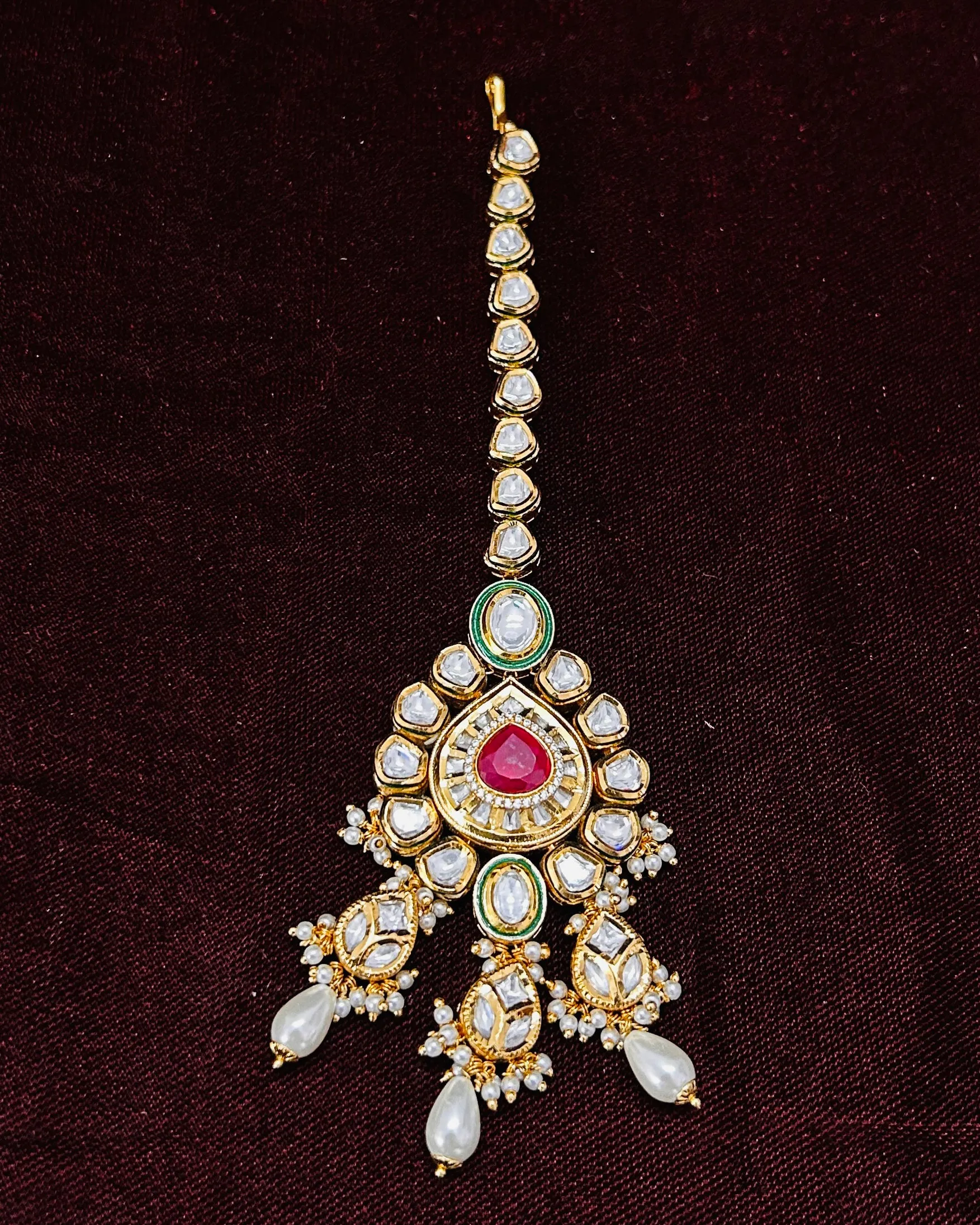 Designer Gold Plated Royal Kundan  Mangtikka for Bridal (D121)