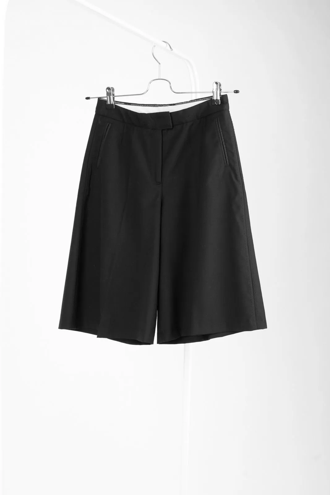 Designer Remix Black Wool Women's Bermuda Shorts, S