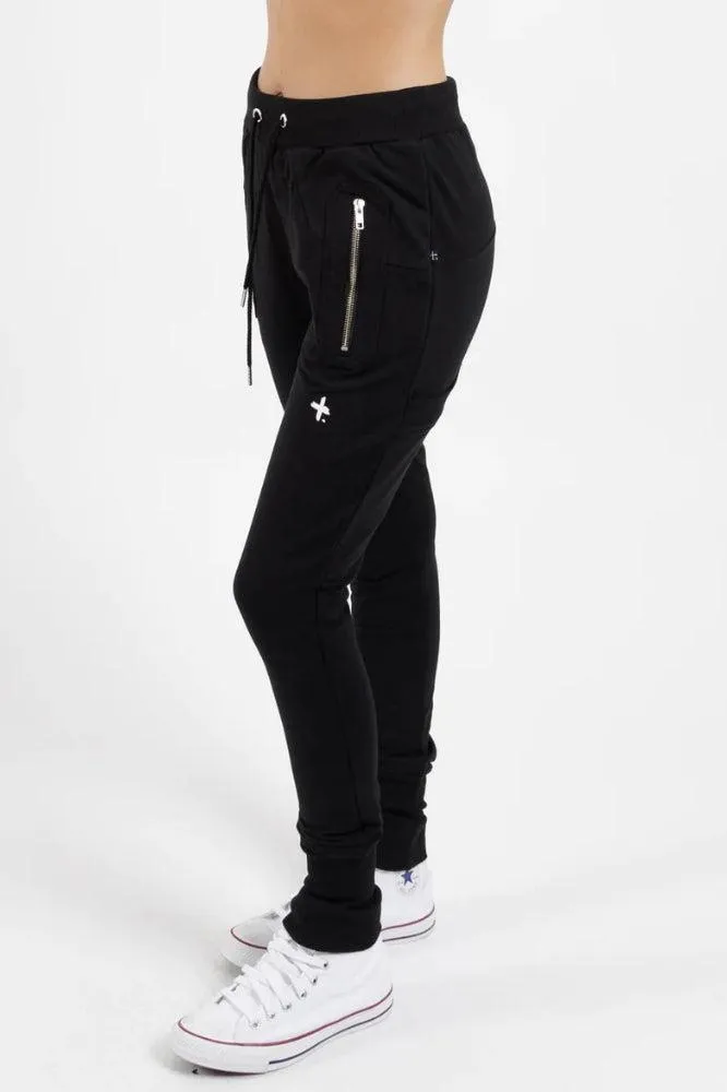 Federation Escape Trackies Hopeful Black