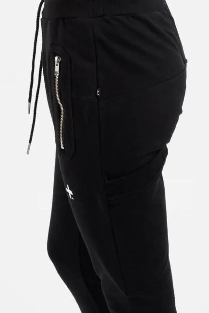 Federation Escape Trackies Hopeful Black