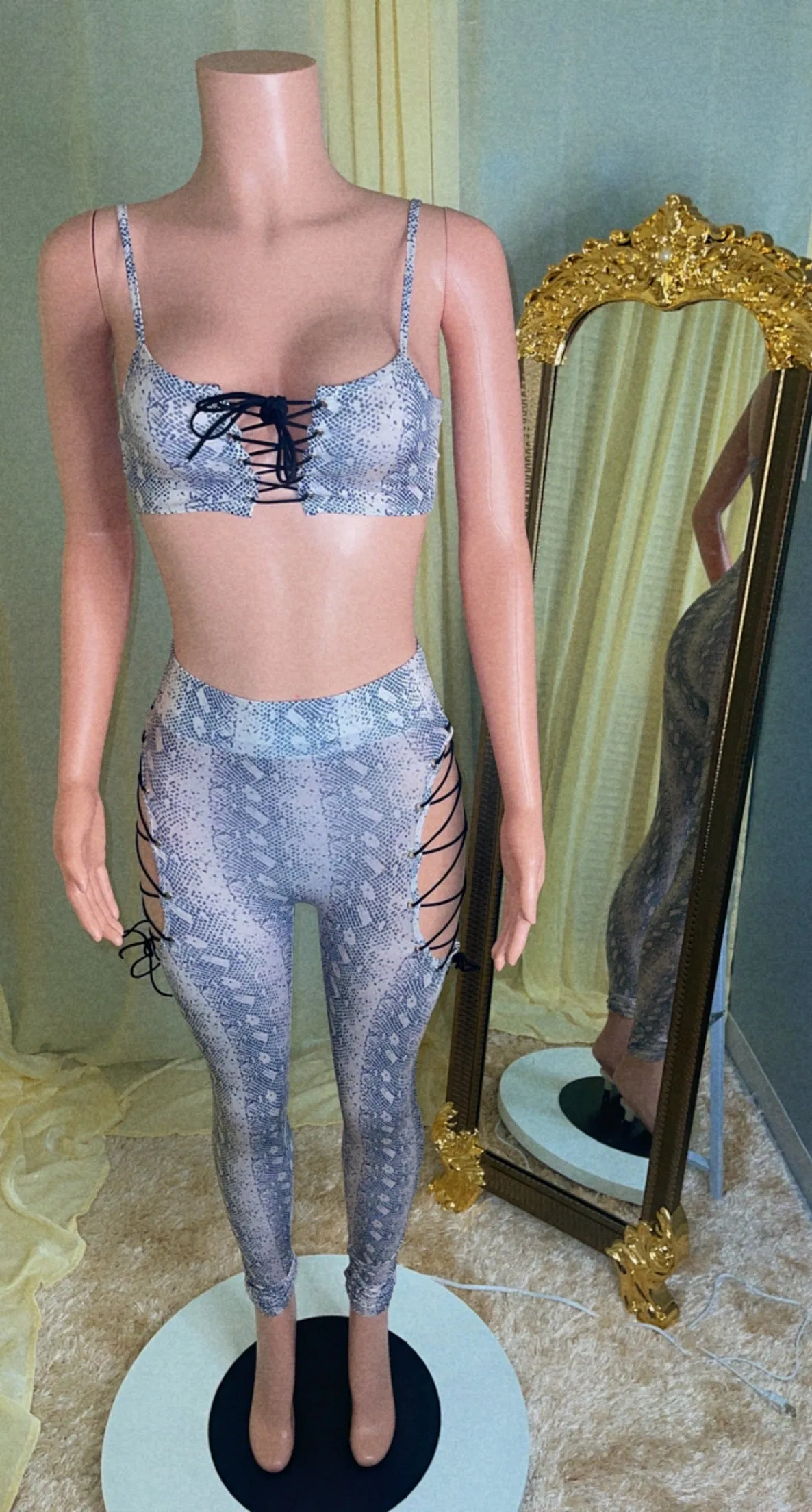 Lace Up Set
