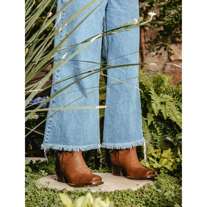 Rio Grande Sandy Embroidery Western Boots Square Toe